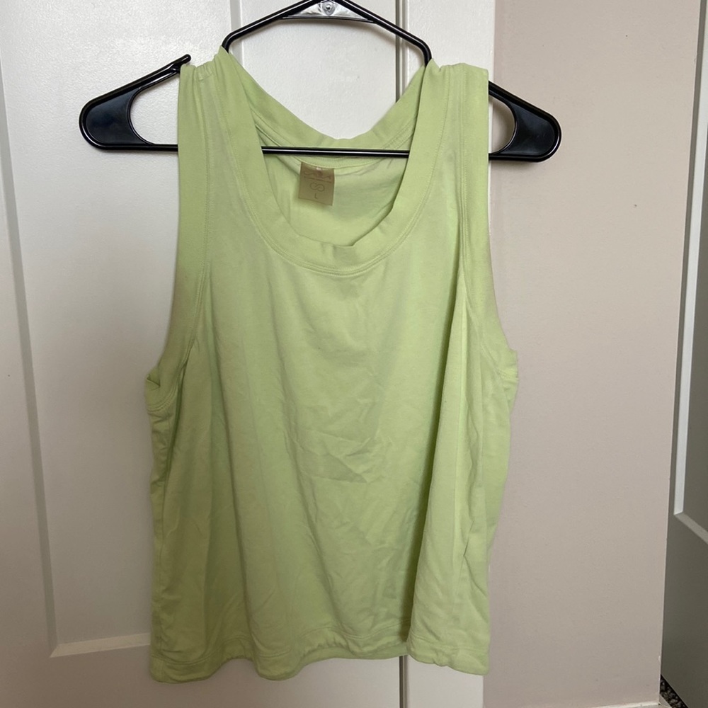 Calia tank